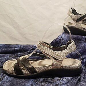 Naot Mataka sandals 38 US 7
